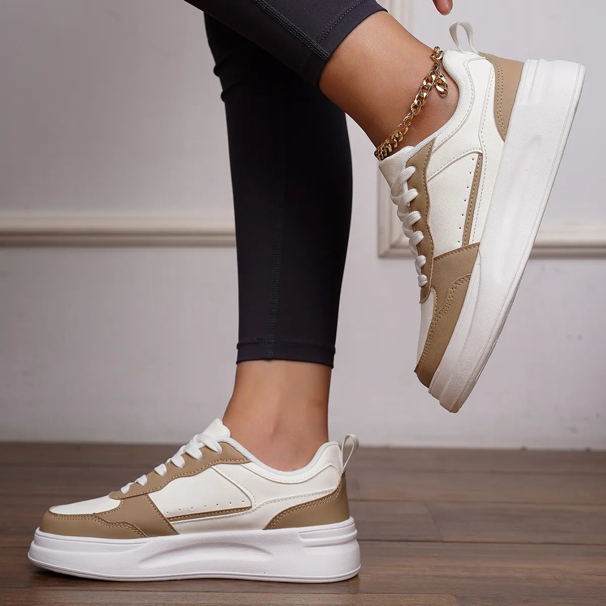 Sneakers Basses Casual Femme Design Bicolore Style Skate et Streetwear